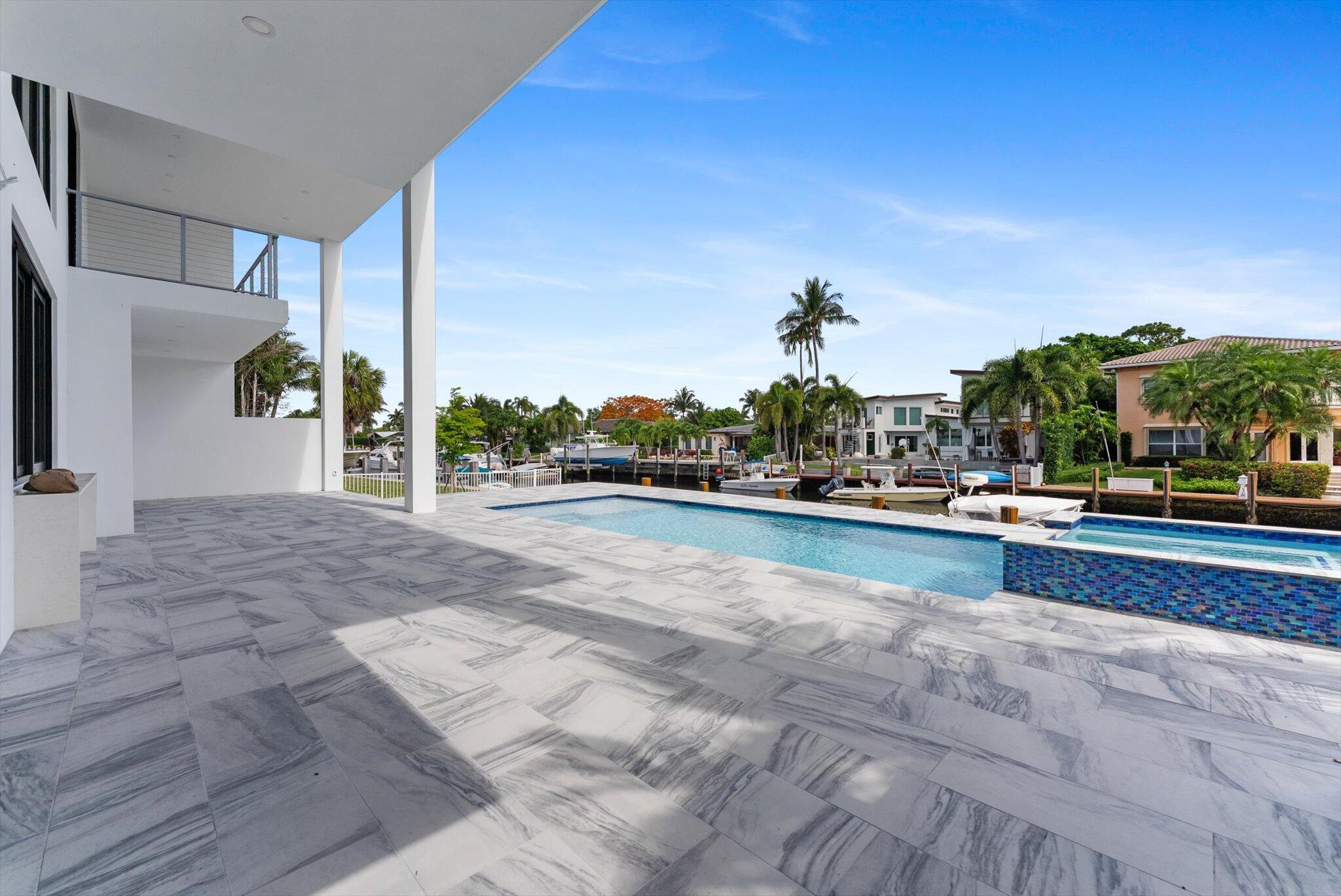 HILLSBORO HARBOR - Residential