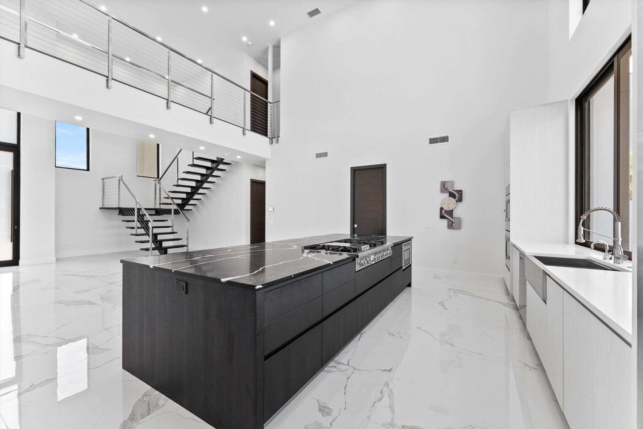 HILLSBORO HARBOR - Residential