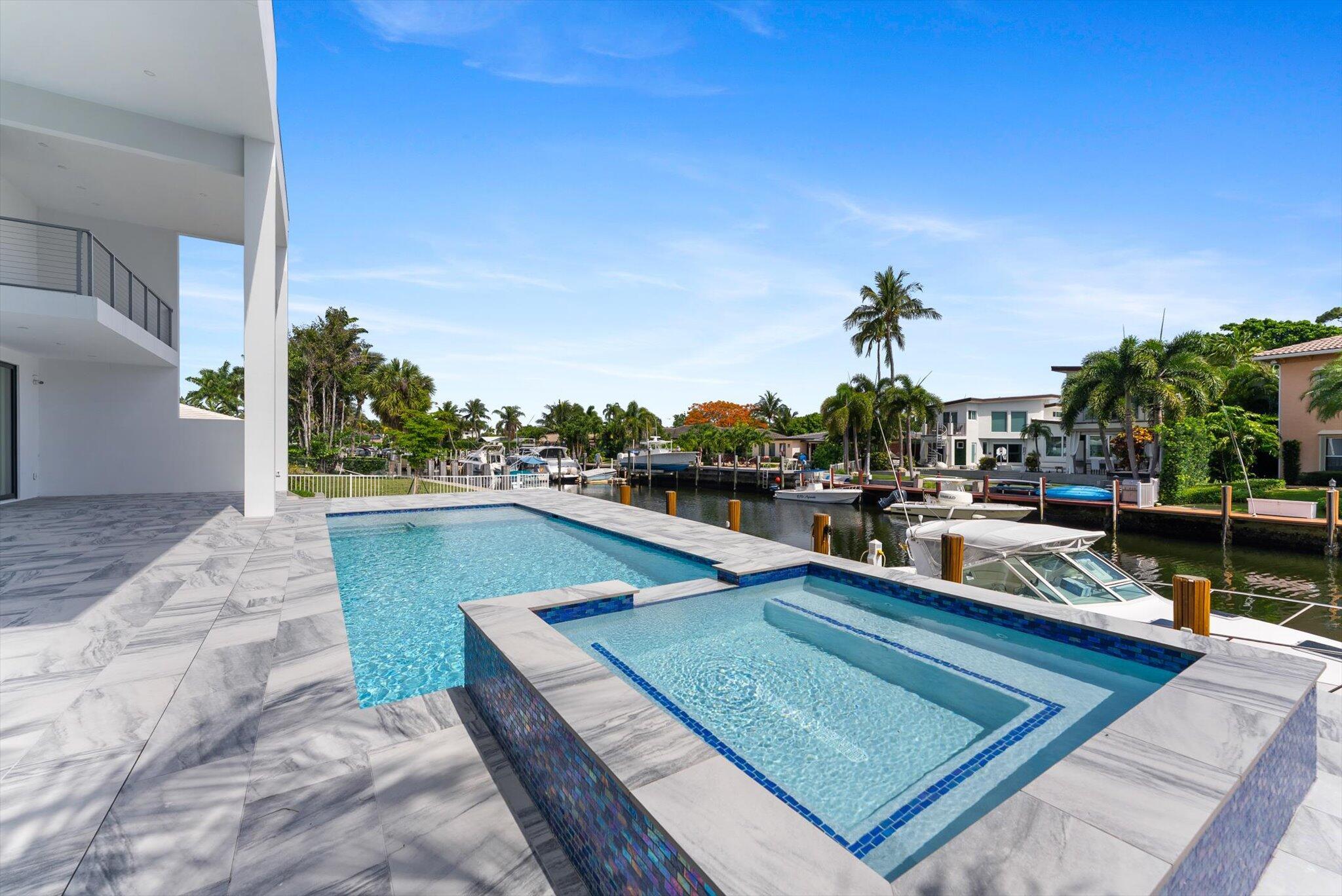 HILLSBORO HARBOR - Residential