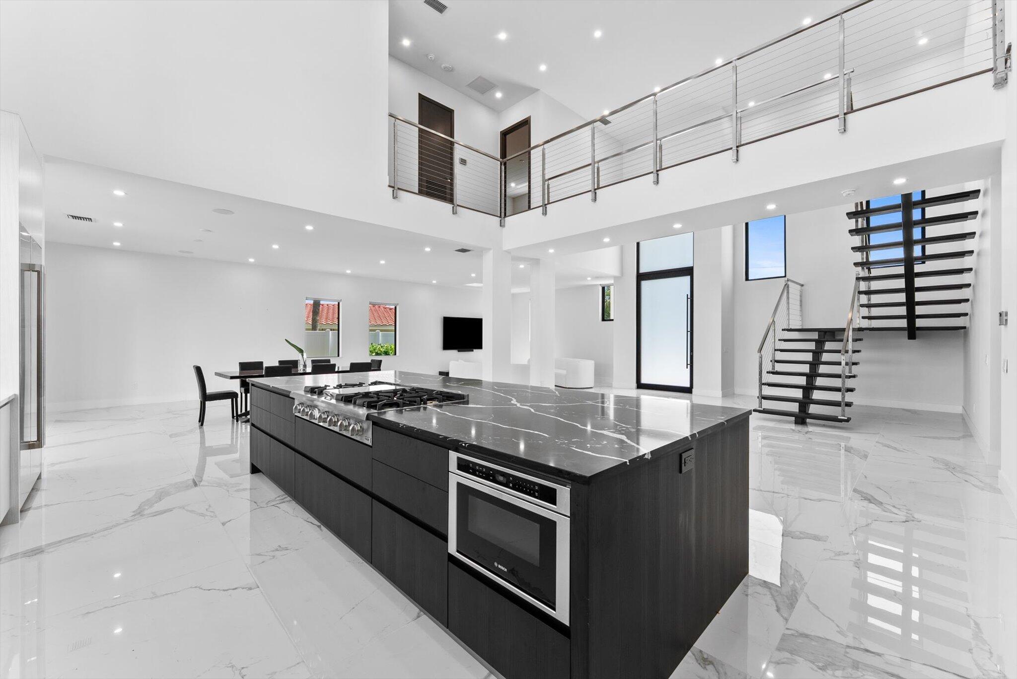HILLSBORO HARBOR - Residential