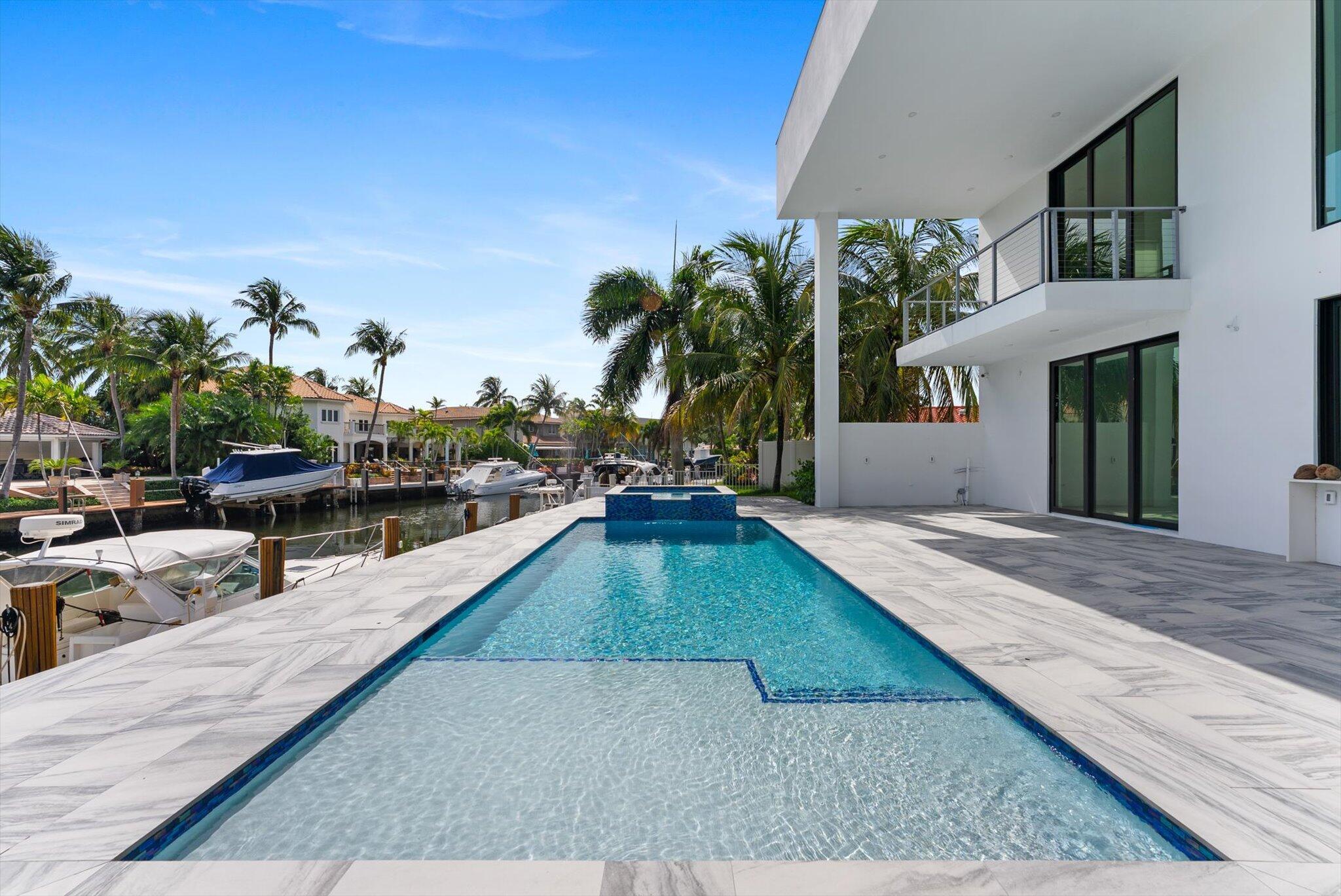 HILLSBORO HARBOR - Residential