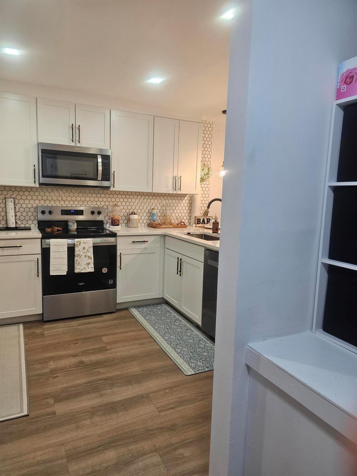 PINE RIDGE III CONDO - Residential