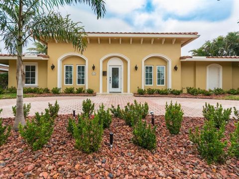 4930 NE 27th Avenue Lighthouse Point FL 33064