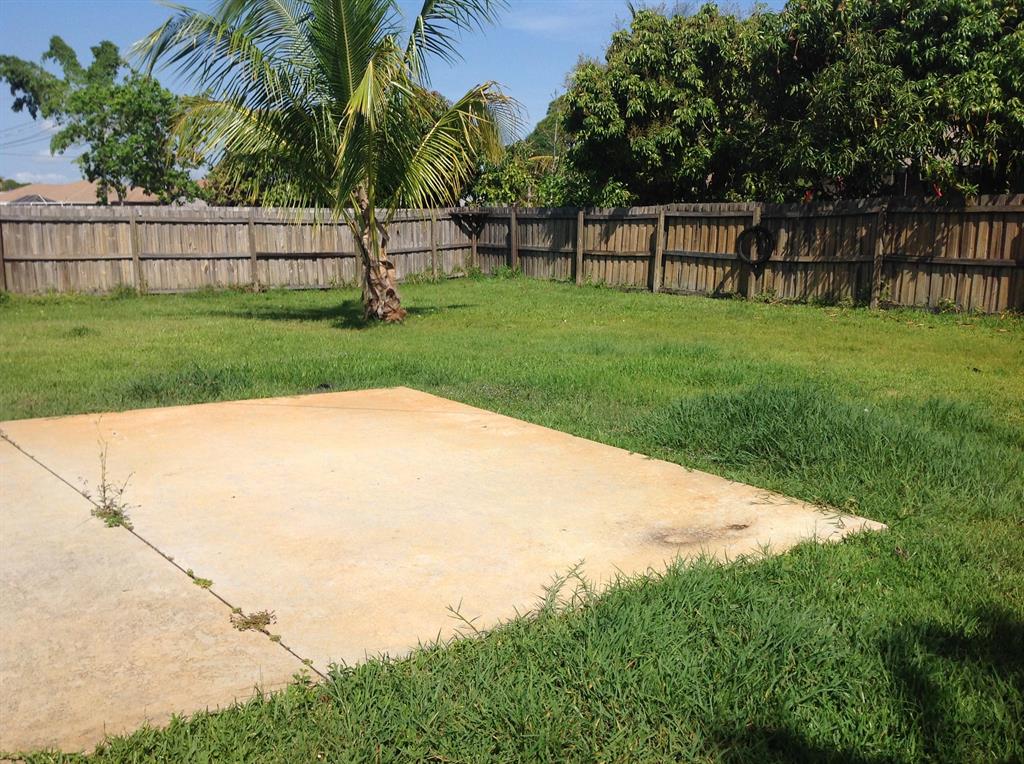 PORT ST LUCIE SECTION 3 - Residential Lease