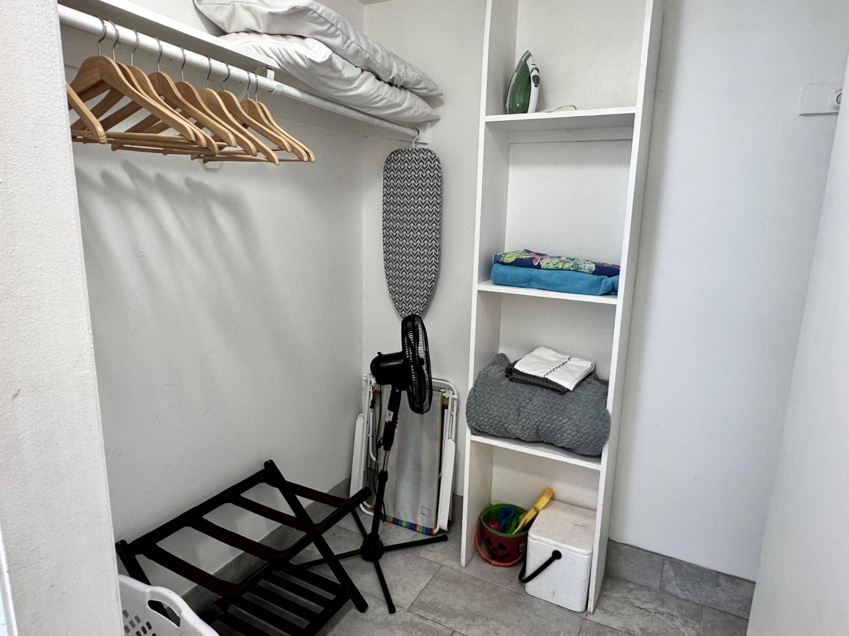 CROISSANT PARK - Residential Income