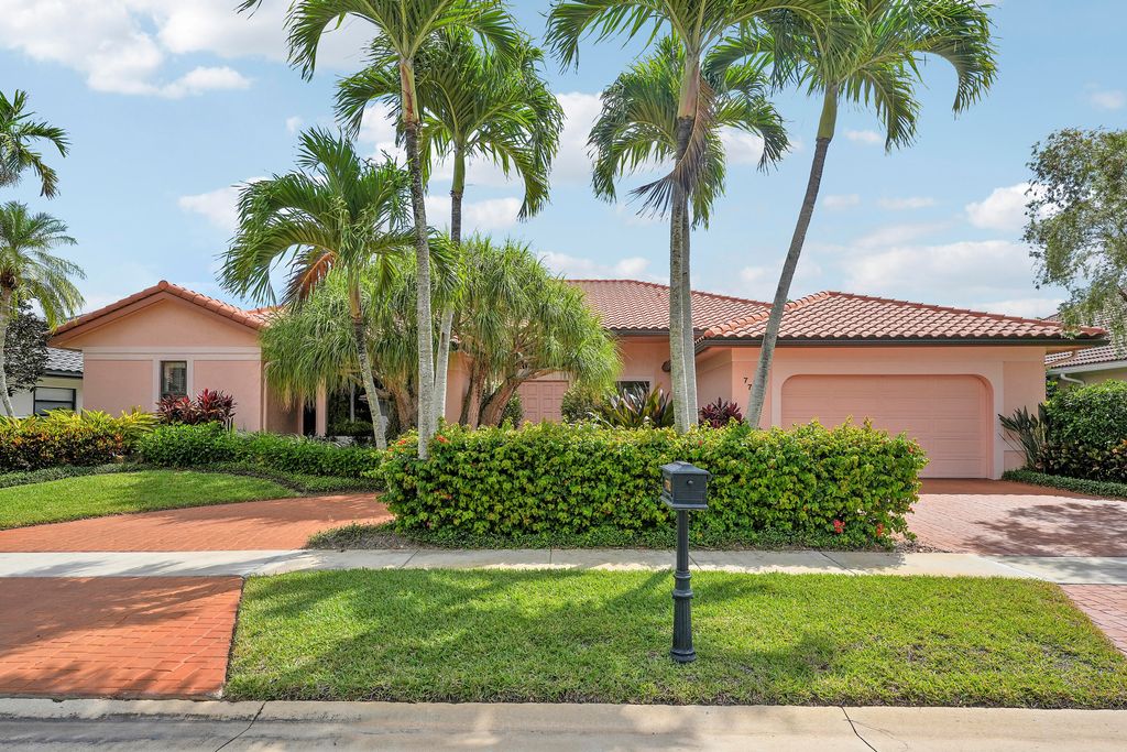 Photo of 7762 La Corniche Circle, Boca Raton, FL 33433 (MLS # B26019690)