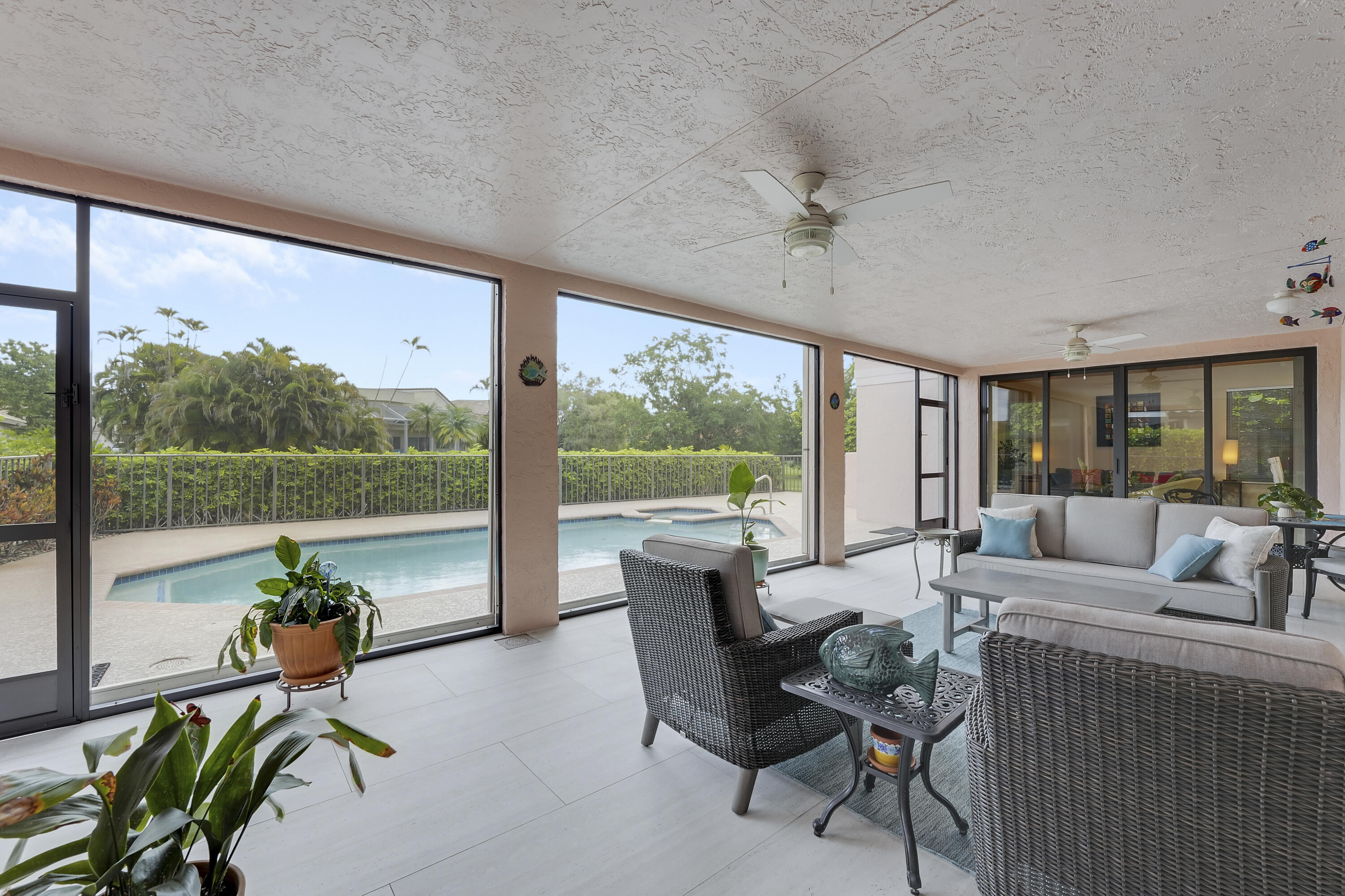 LA CORNICHE AT BOCA POINTE - Residential