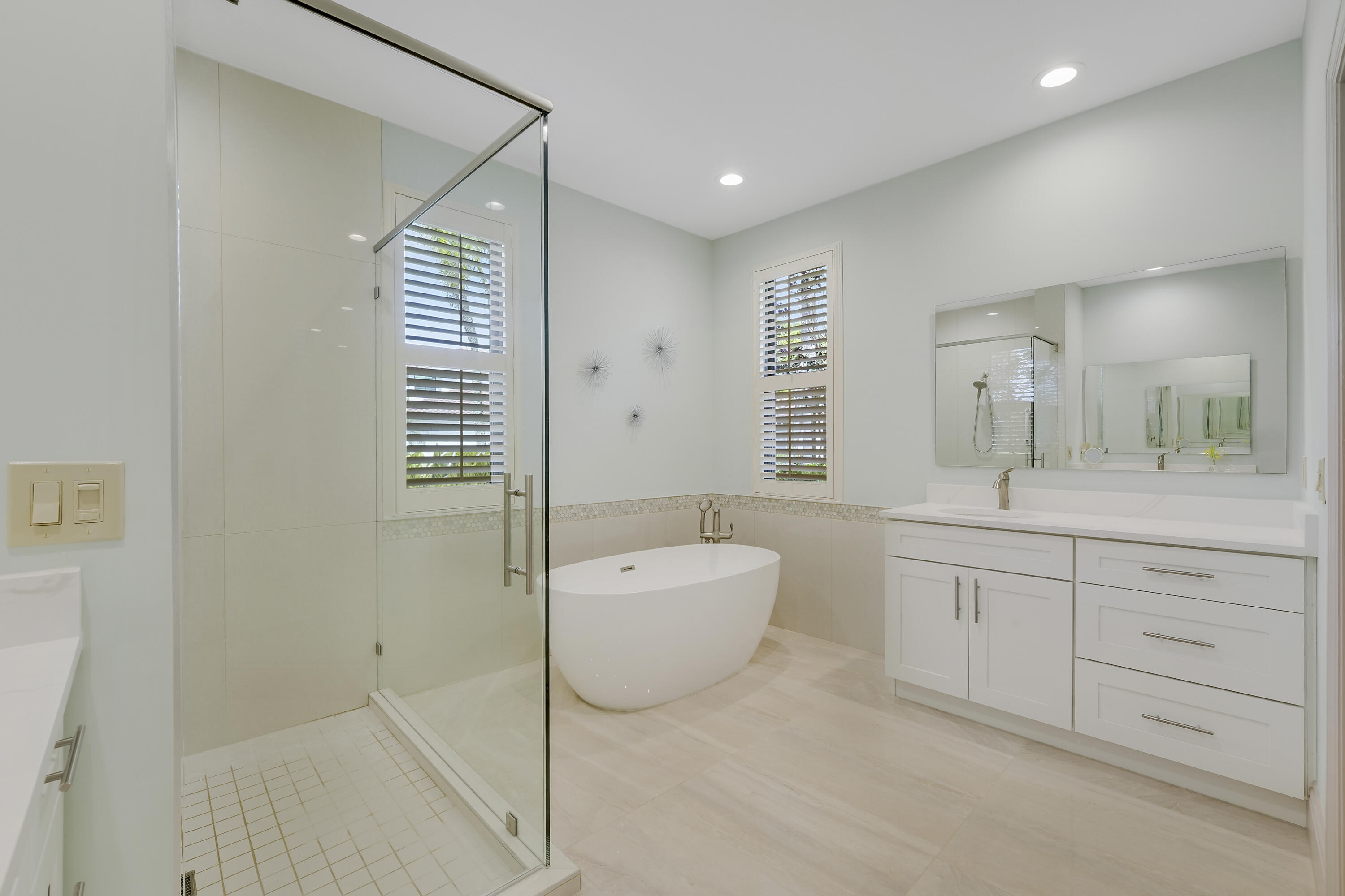 LA CORNICHE AT BOCA POINTE - Residential