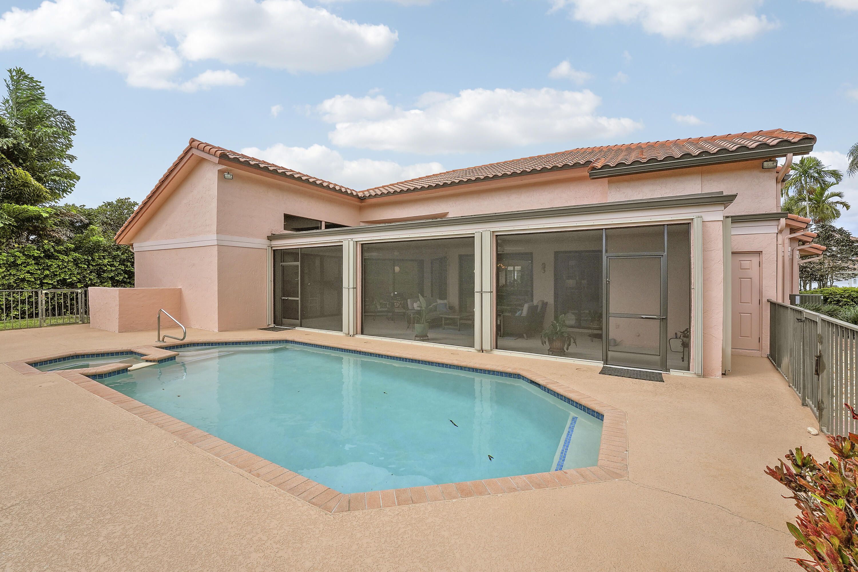 LA CORNICHE AT BOCA POINTE - Residential