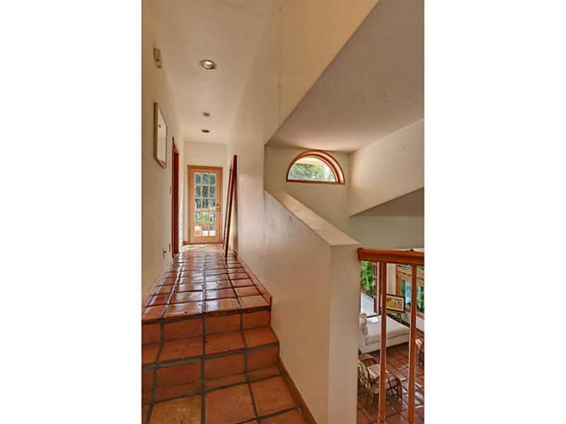 LAUDERDALE BEACH - Residential