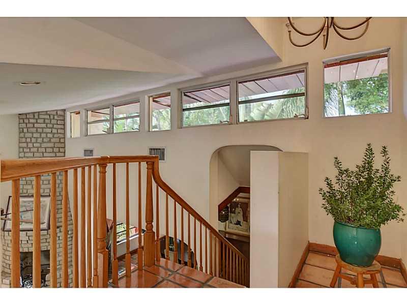 LAUDERDALE BEACH - Residential