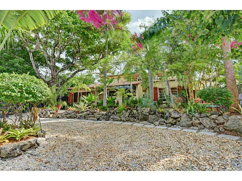 LAUDERDALE BEACH - Residential