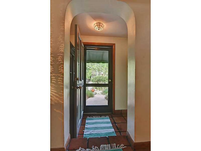 LAUDERDALE BEACH - Residential