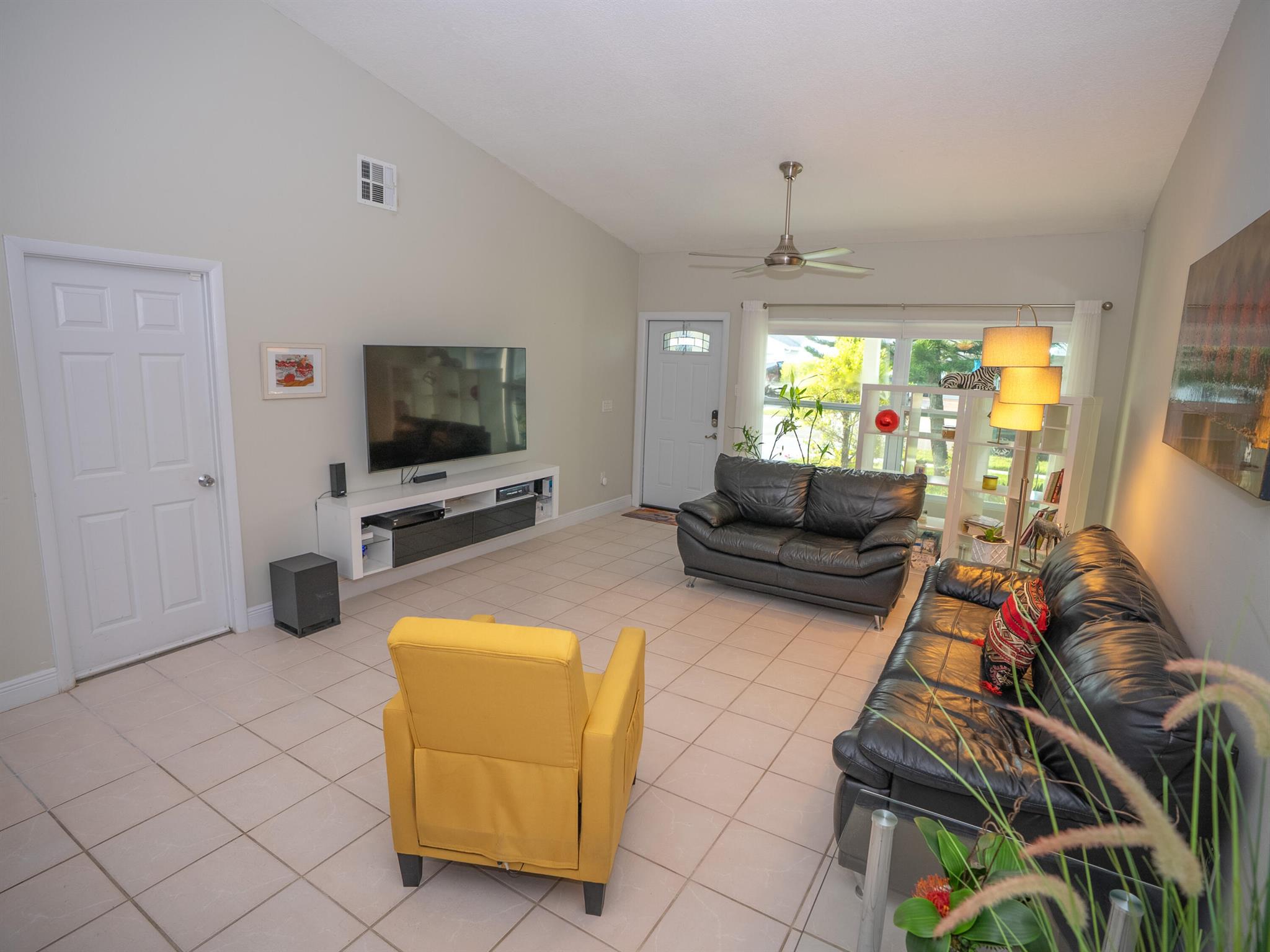 7771 Blairwood Circle N