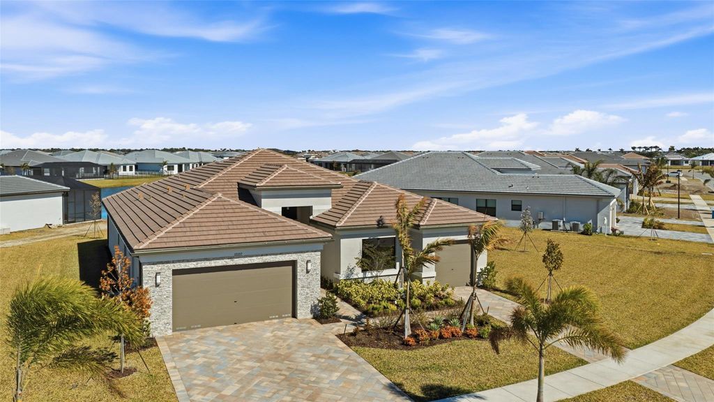 Photo of 12227 SW Twin Springs Drive, Port Saint Lucie, FL 34987 (MLS # F10549504)