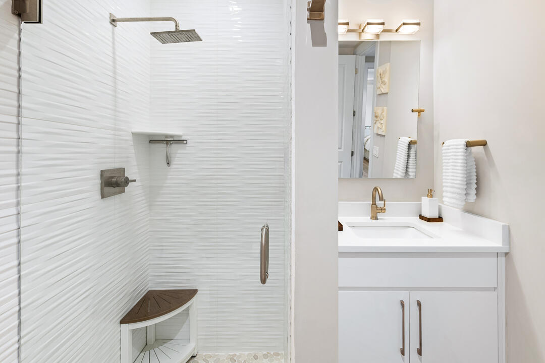 SAILFISH COVE CONDOMINIUM - Residential