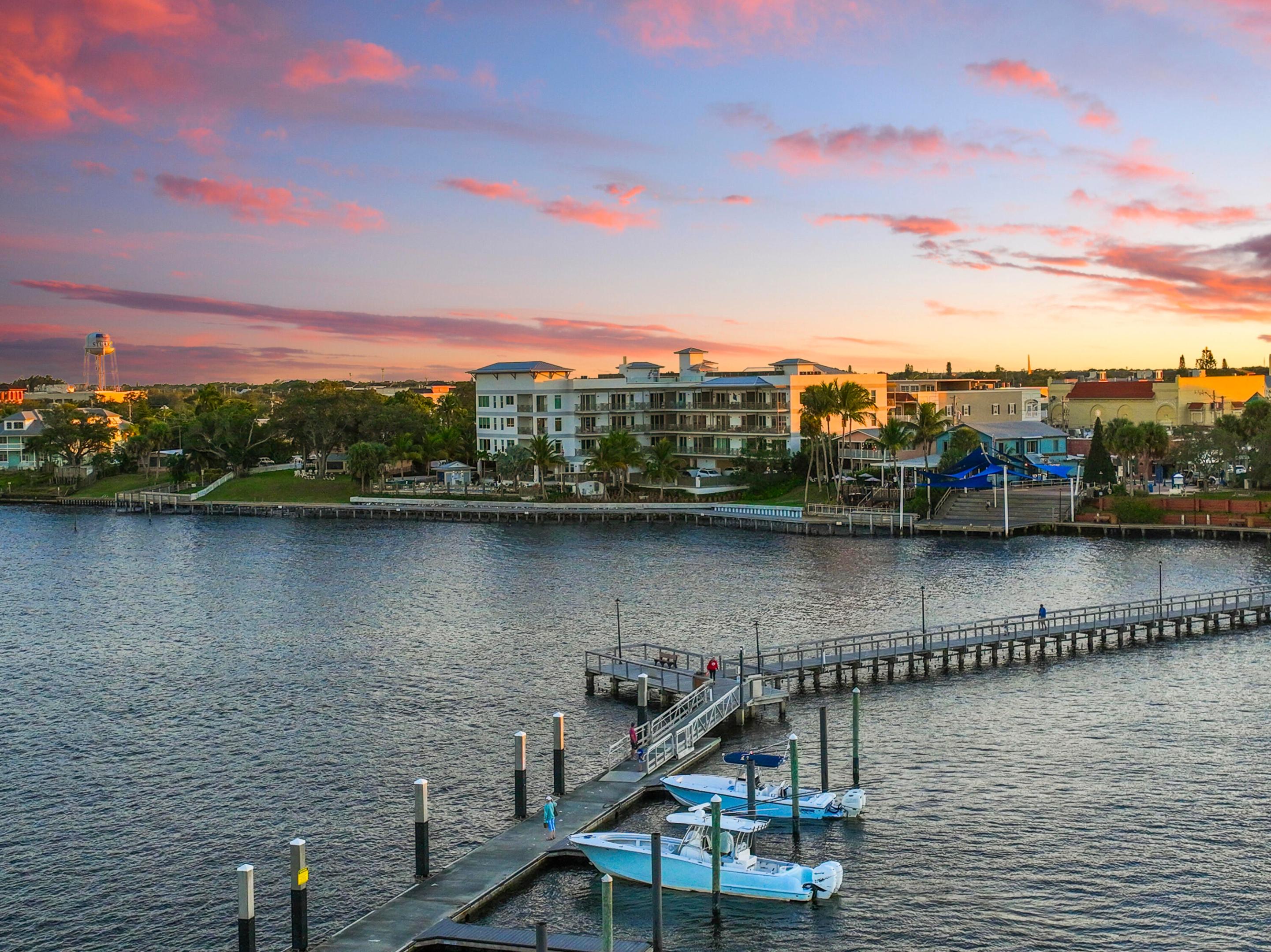 SAILFISH COVE CONDOMINIUM - Residential