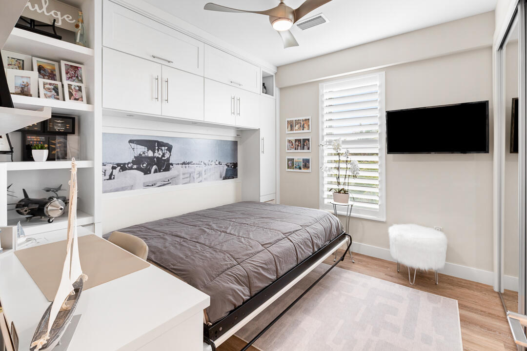 SAILFISH COVE CONDOMINIUM - Residential