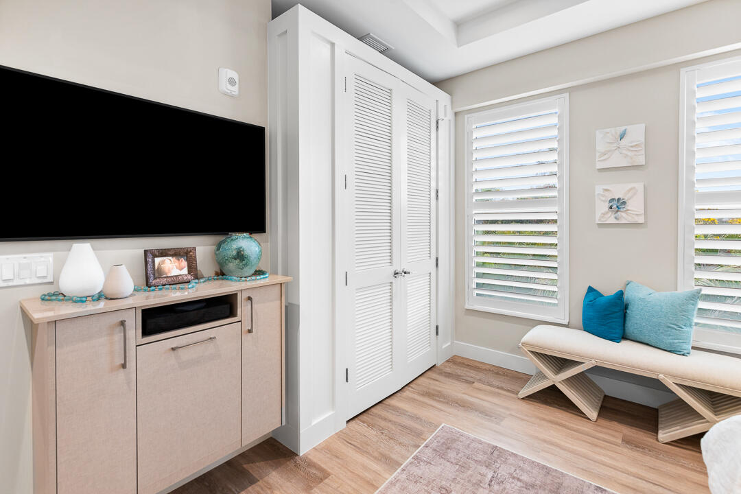 SAILFISH COVE CONDOMINIUM - Residential