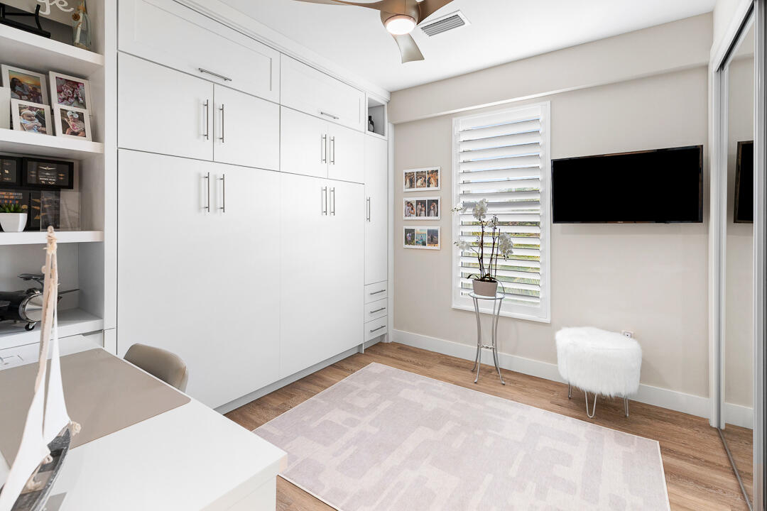 SAILFISH COVE CONDOMINIUM - Residential