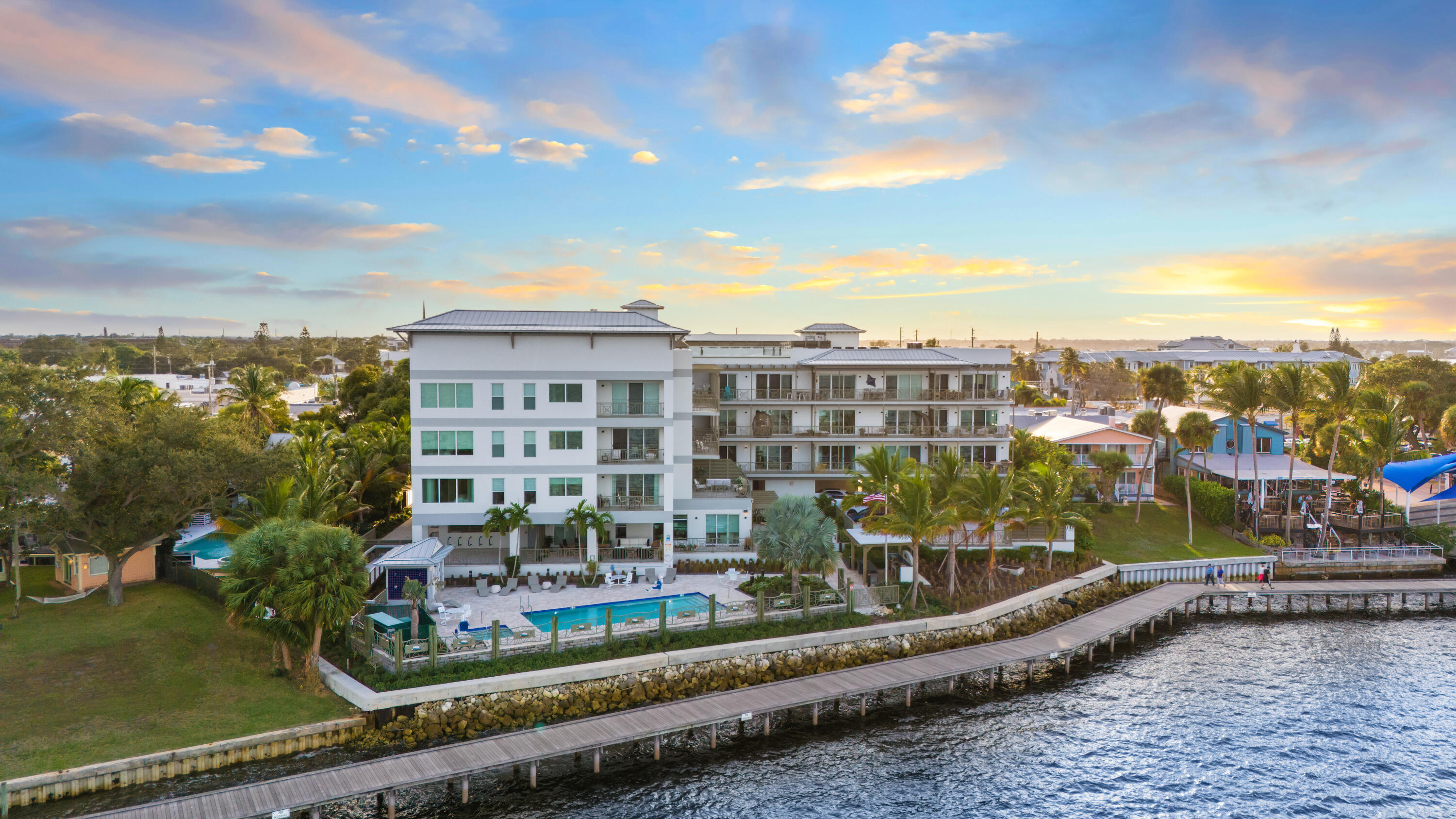 SAILFISH COVE CONDOMINIUM - Residential