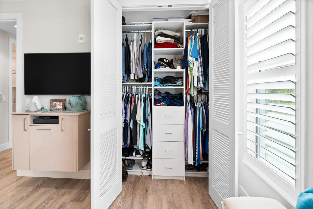 SAILFISH COVE CONDOMINIUM - Residential