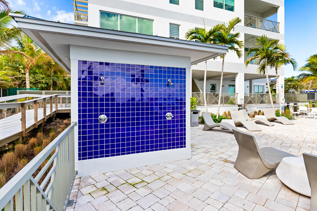 SAILFISH COVE CONDOMINIUM - Residential