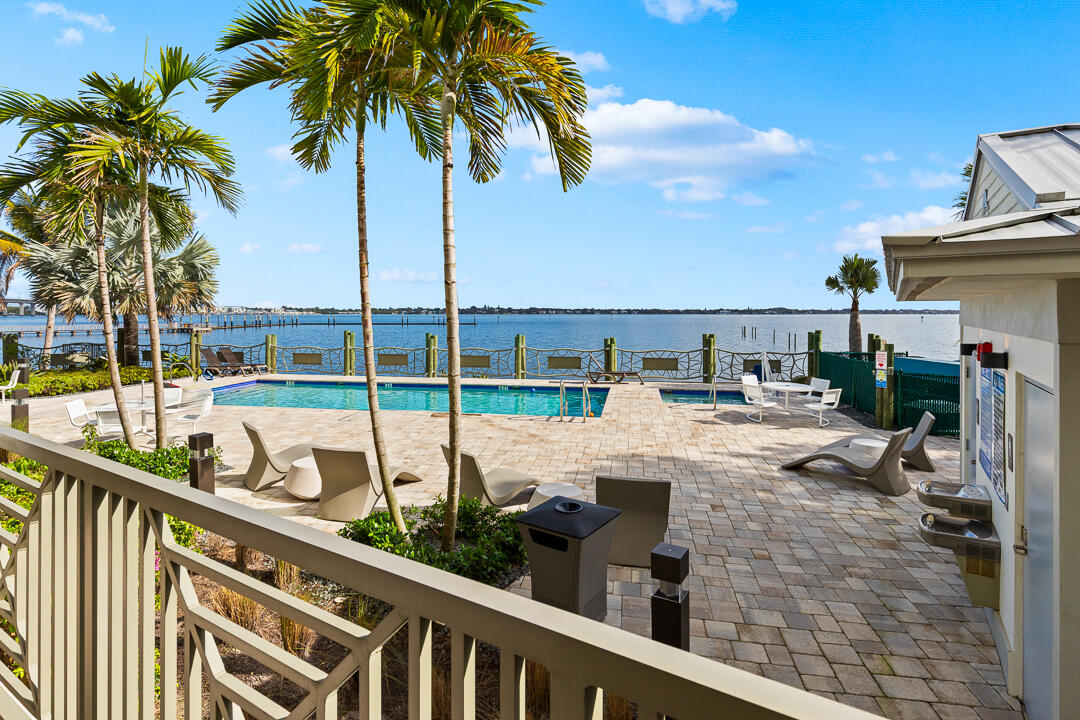 SAILFISH COVE CONDOMINIUM - Residential