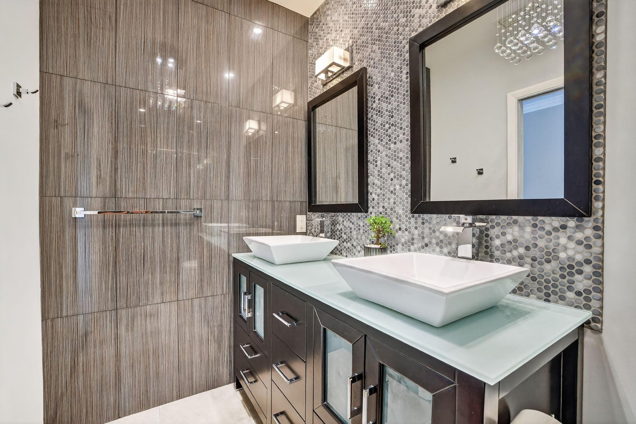 840 River's Edge Townhome - Residential