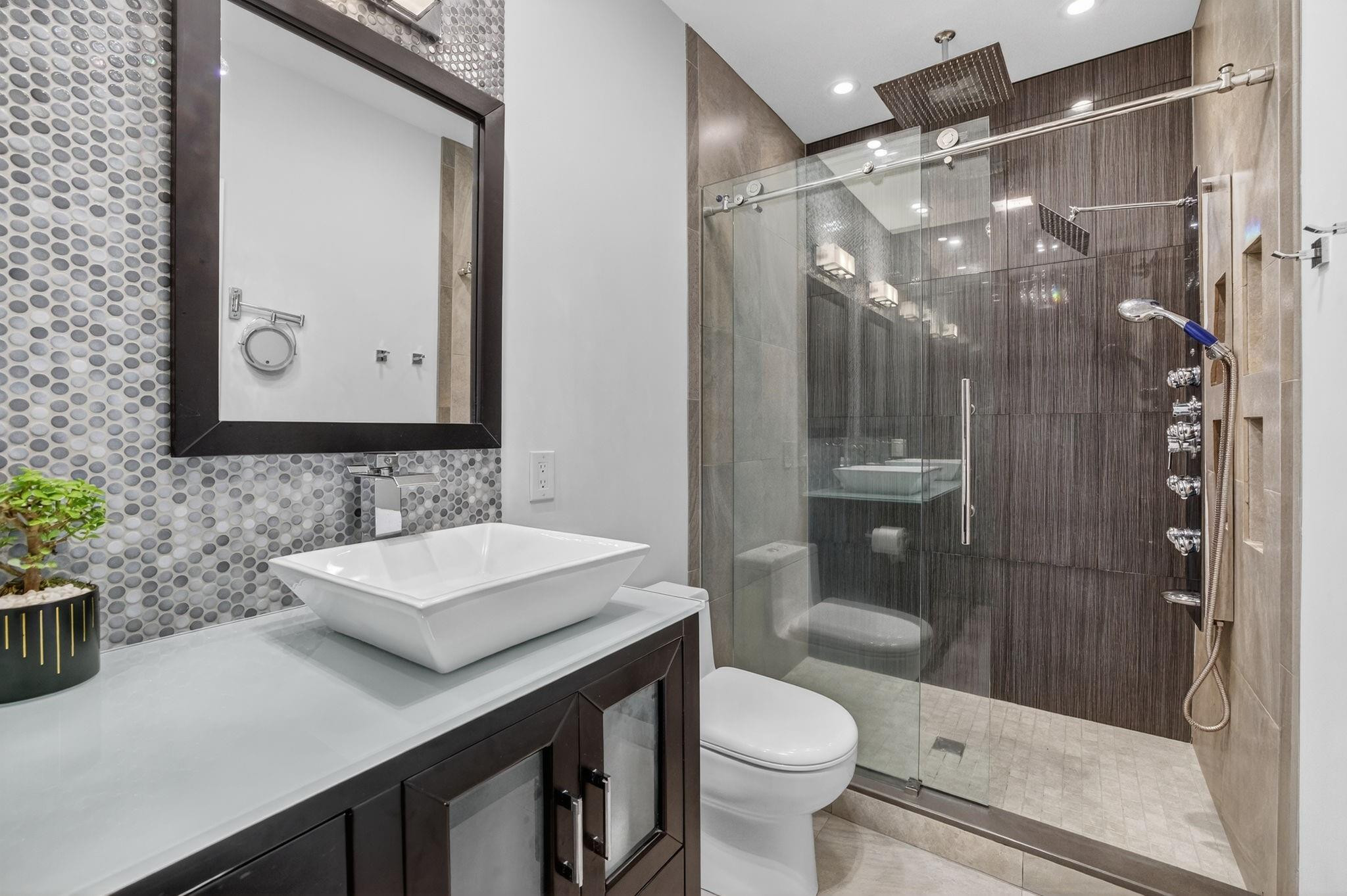 840 River's Edge Townhome - Residential