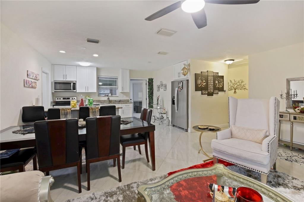 Scott Estates 66-37 B - Residential