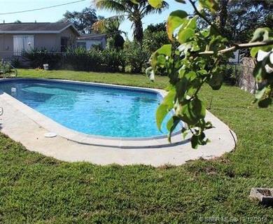 Scott Estates 66-37 B - Residential
