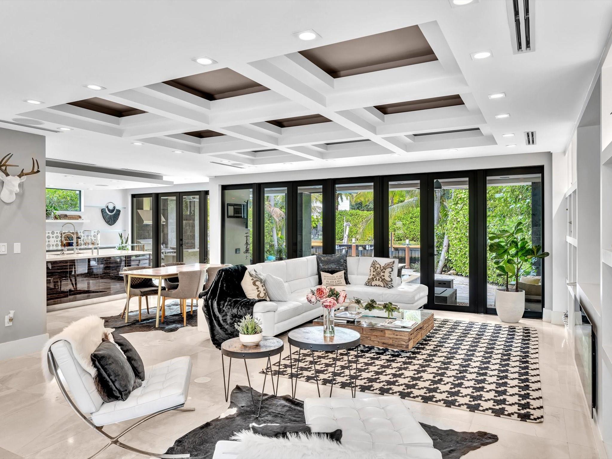 RIO VISTA ISLES - Residential