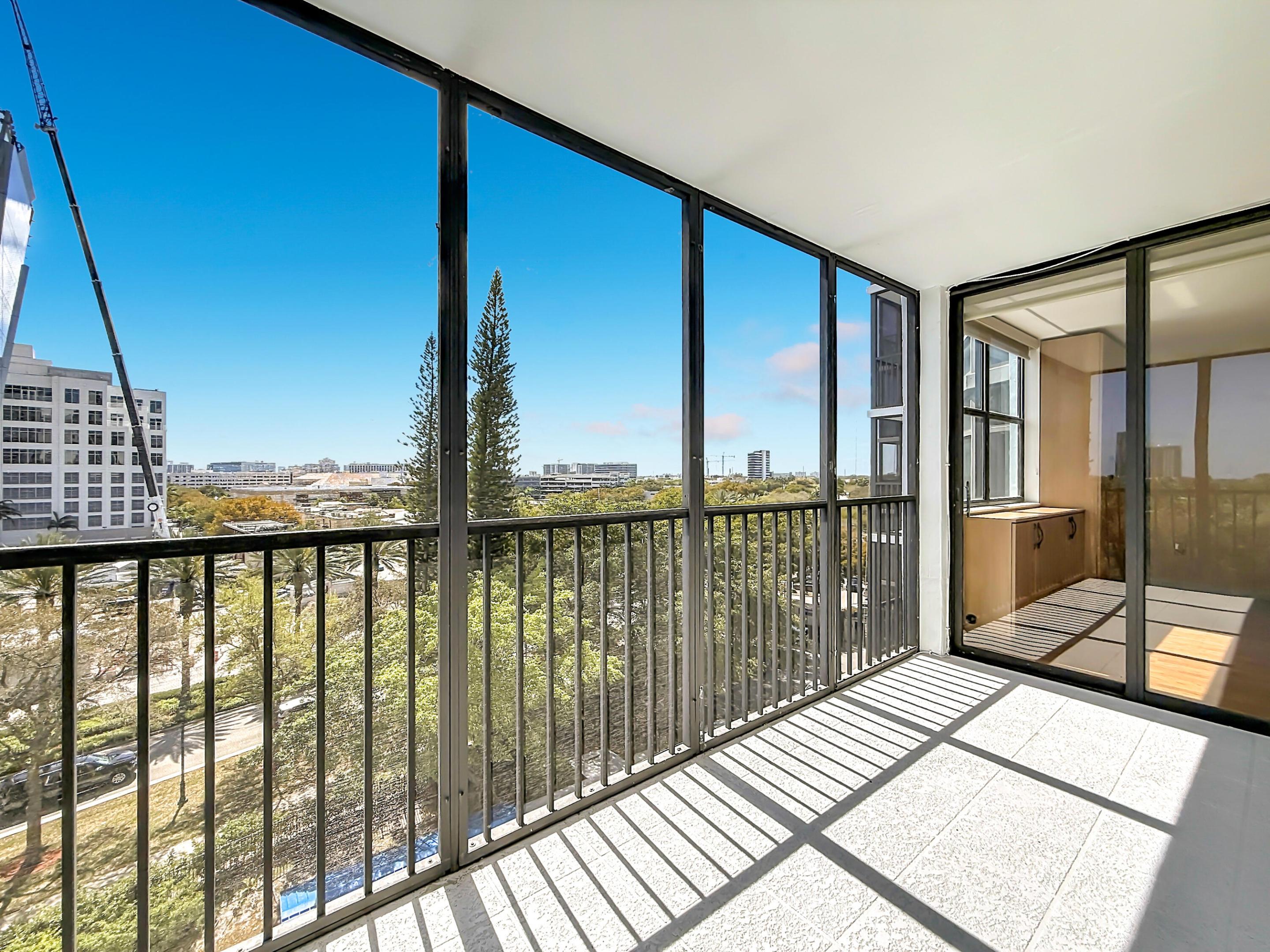 BONAVIDA CONDO - Residential