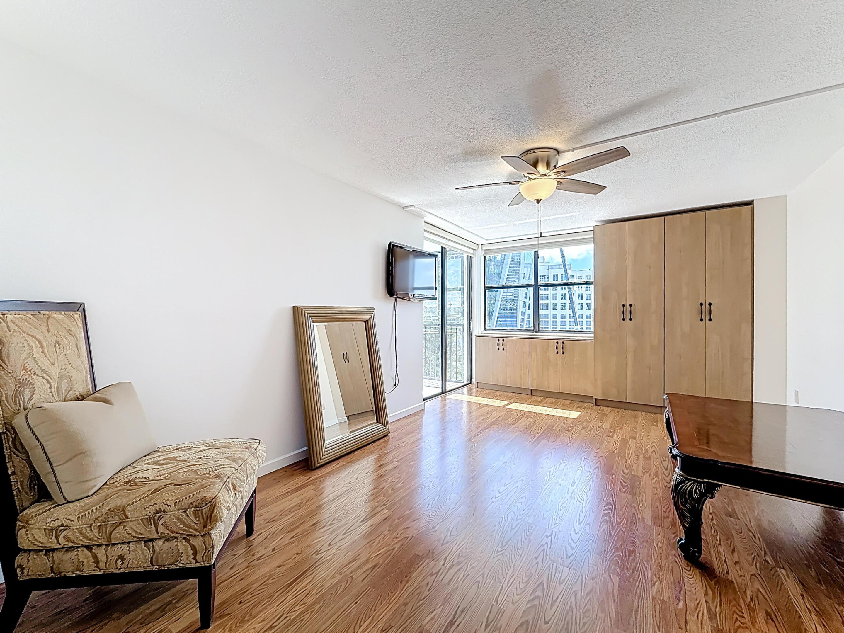 BONAVIDA CONDO - Residential