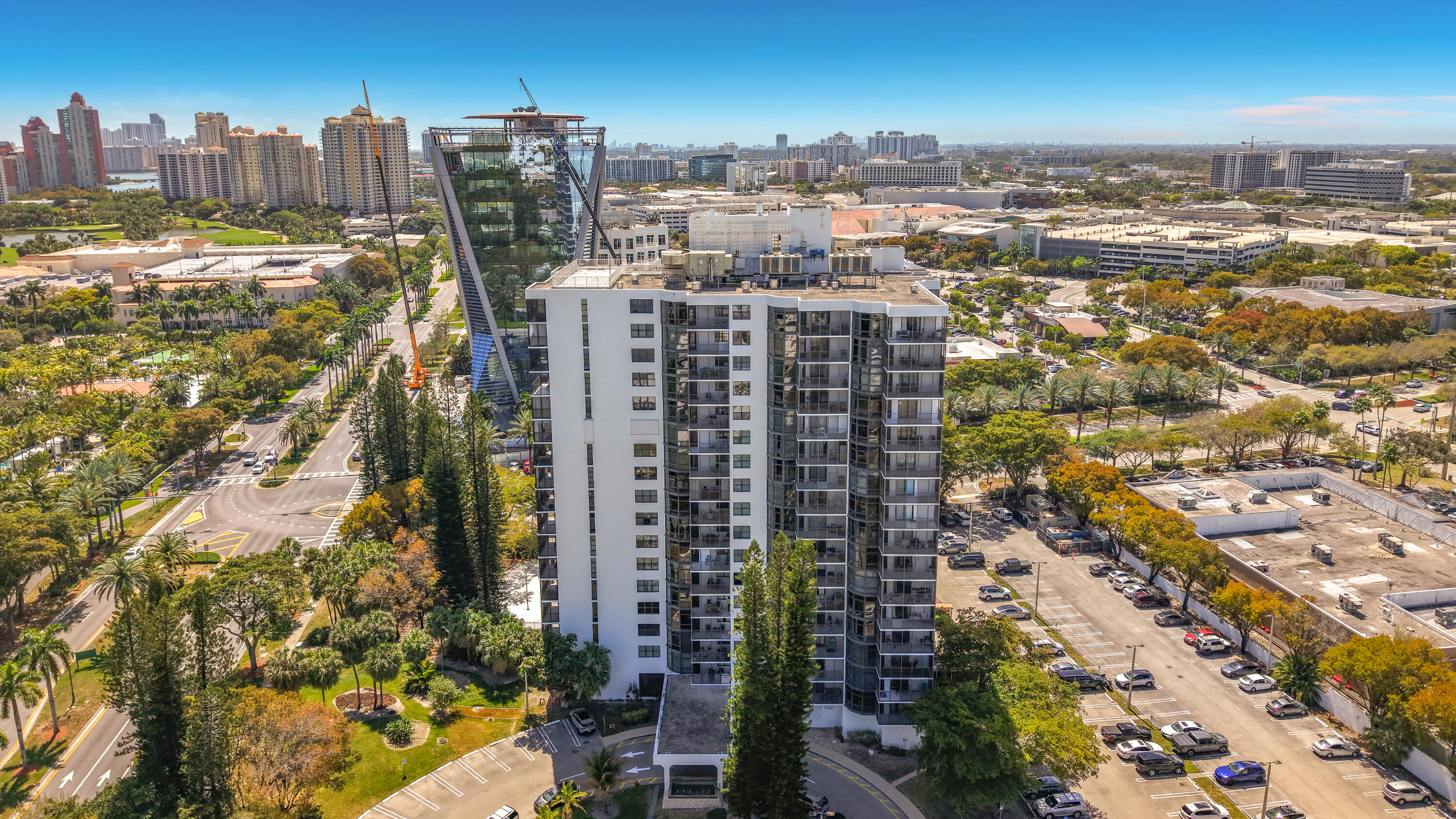 BONAVIDA CONDO - Residential