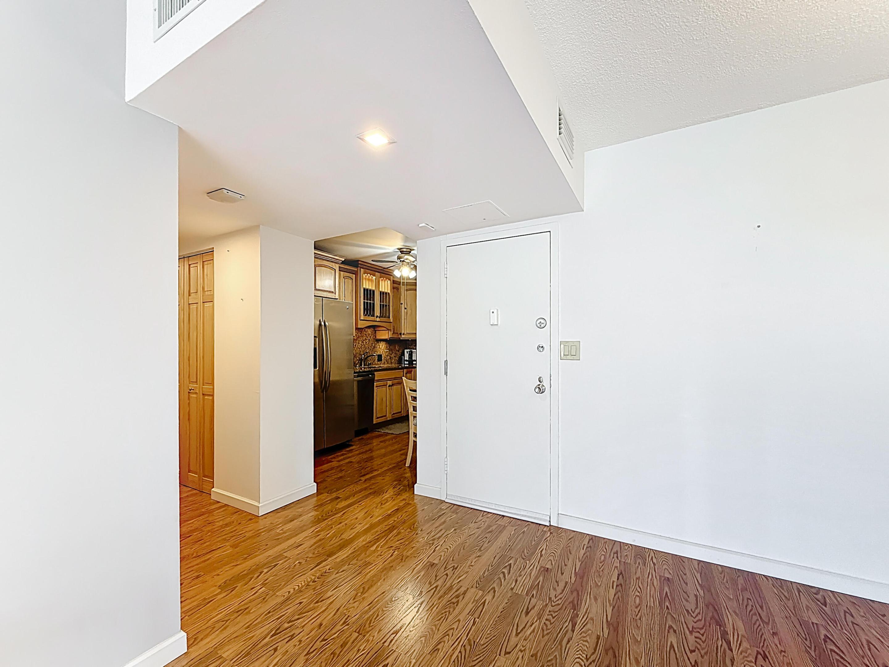 BONAVIDA CONDO - Residential