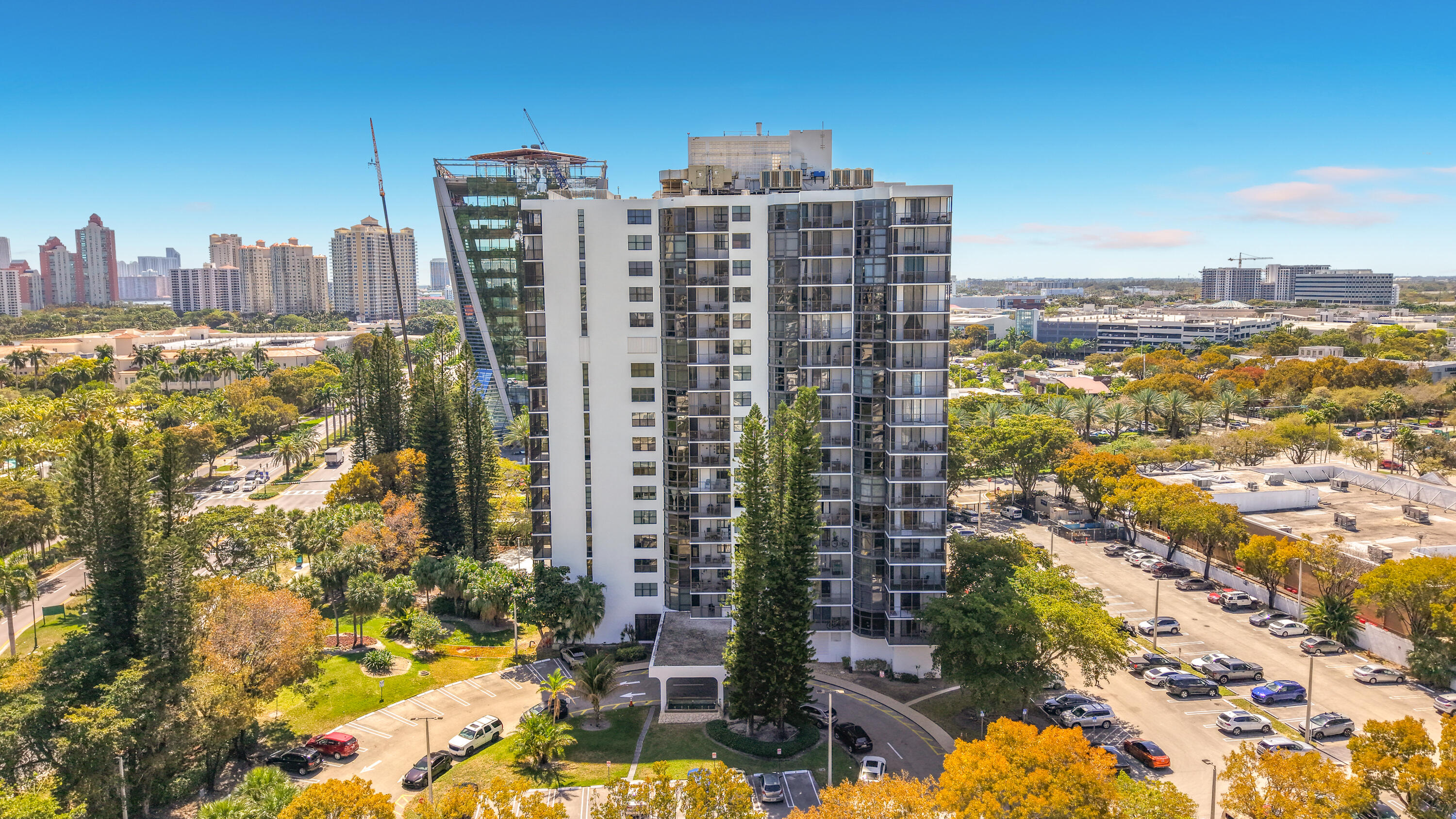 BONAVIDA CONDO - Residential