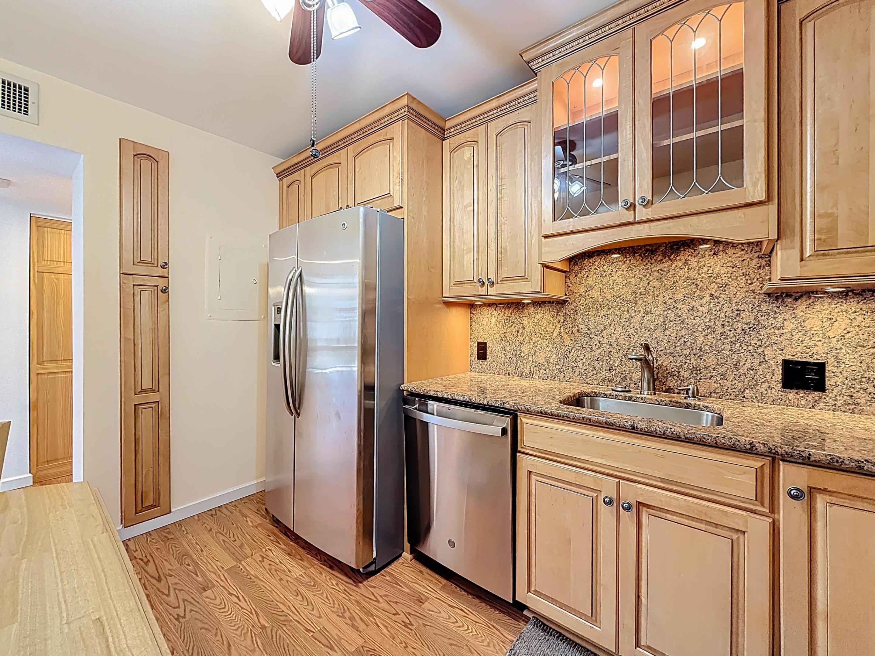 BONAVIDA CONDO - Residential