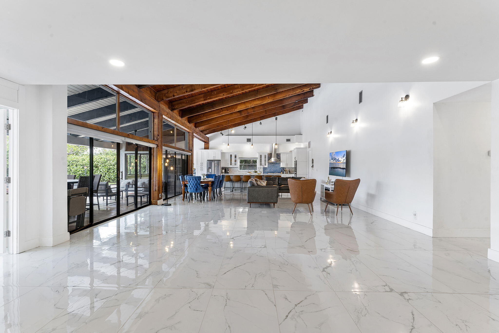 BOCA TEECA SEC 5 - Residential Lease
