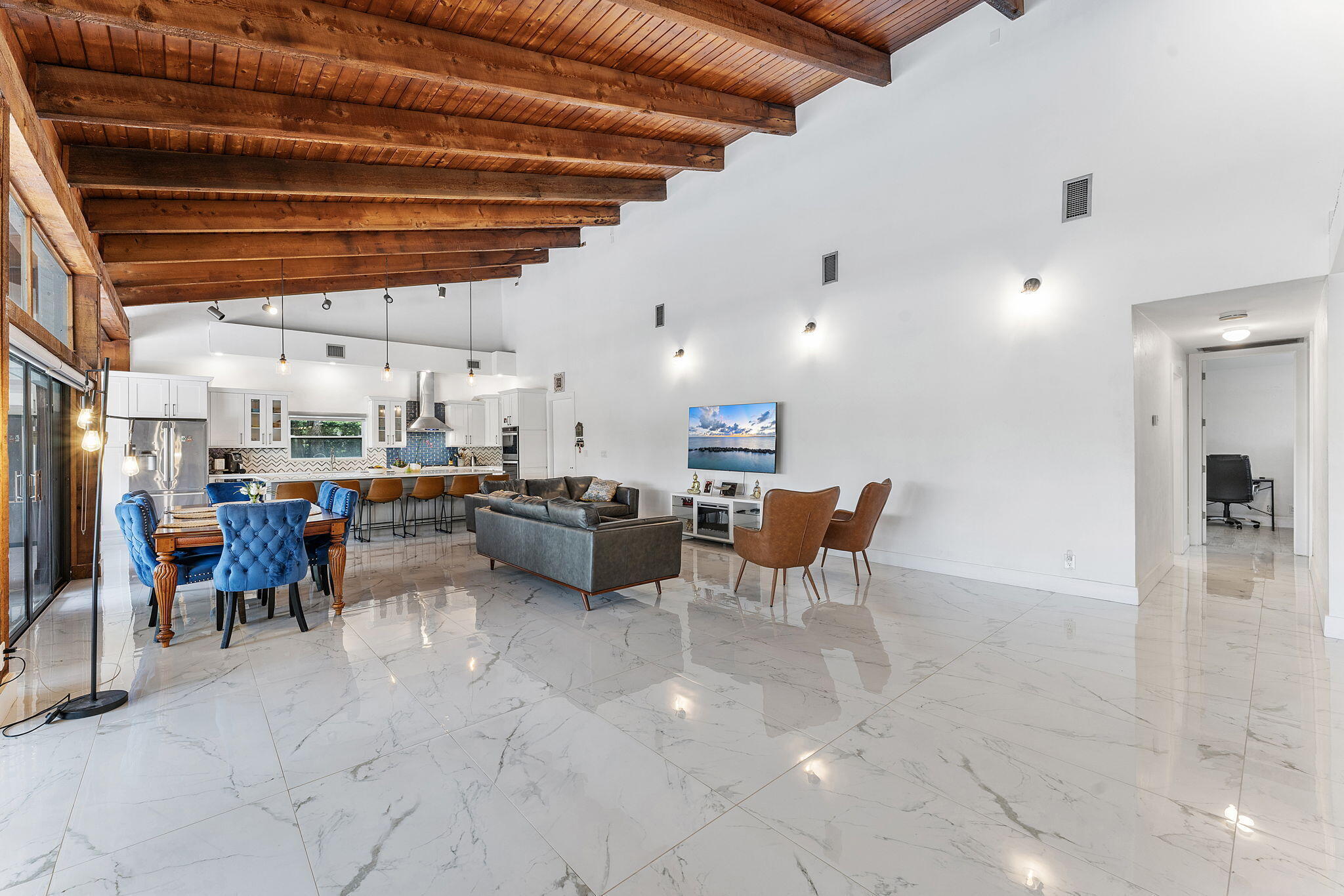 BOCA TEECA SEC 5 - Residential Lease