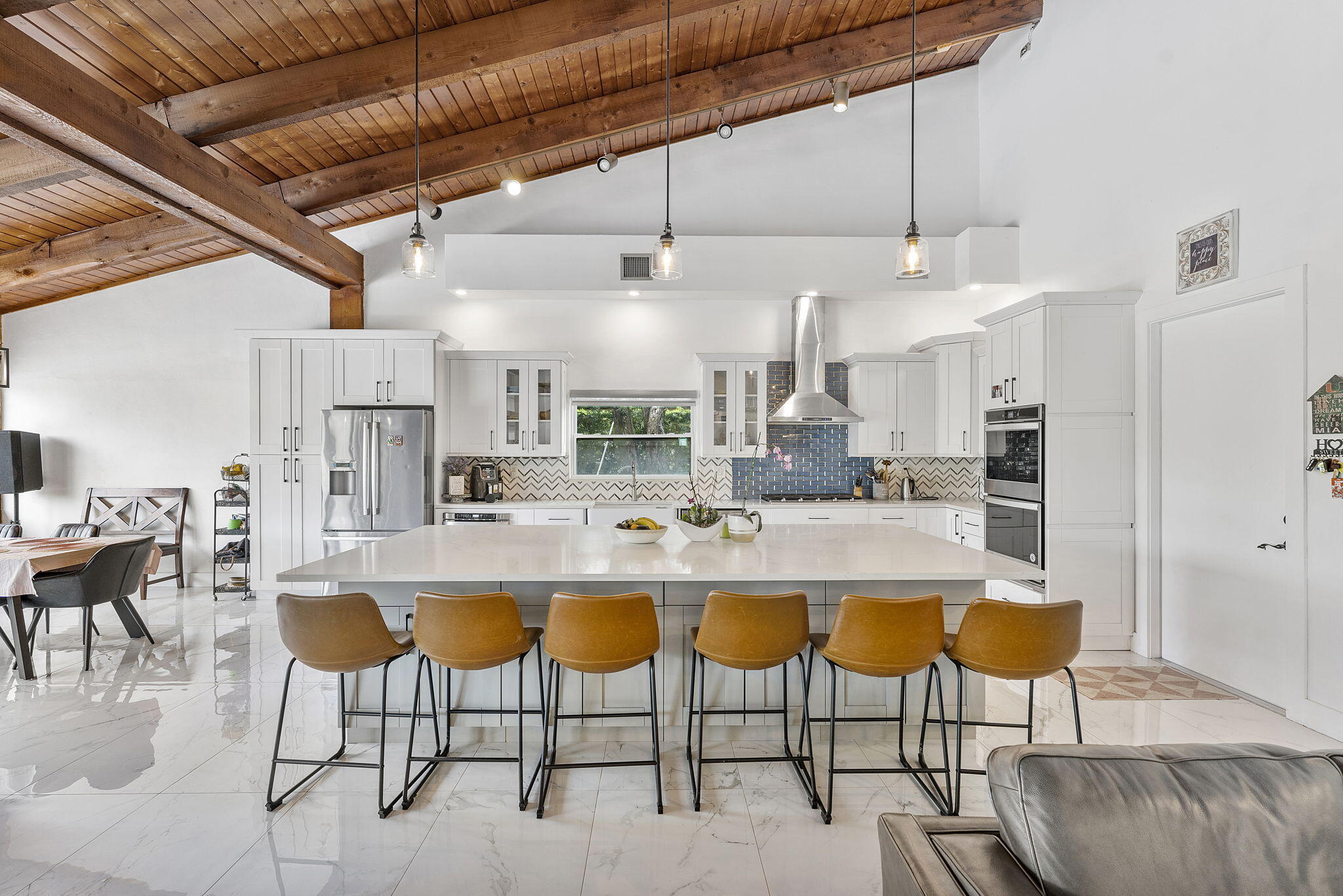 BOCA TEECA SEC 5 - Residential Lease