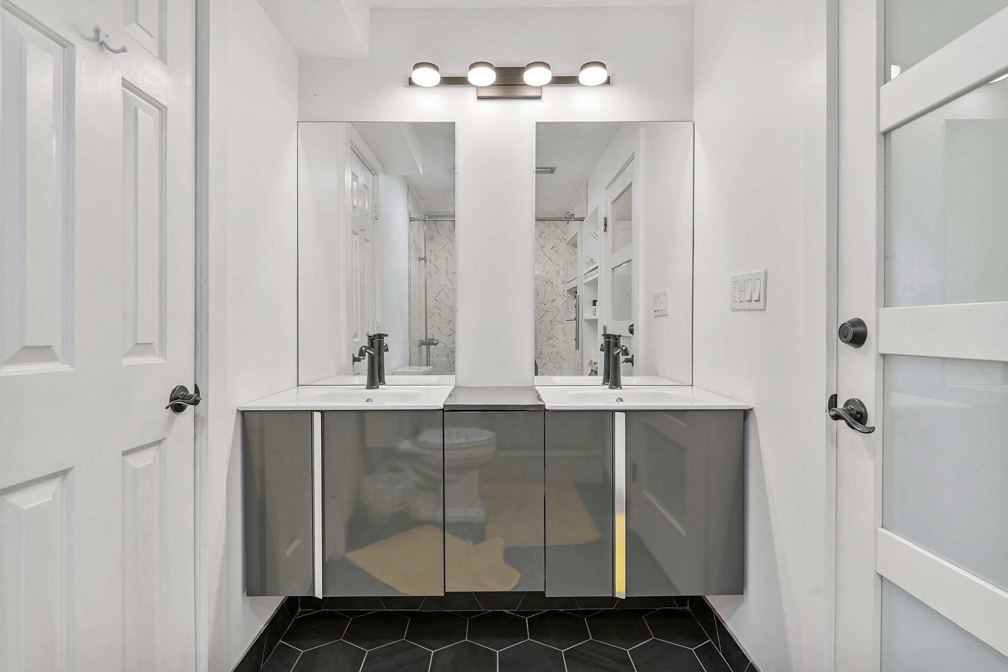 BOCA TEECA SEC 5 - Residential Lease