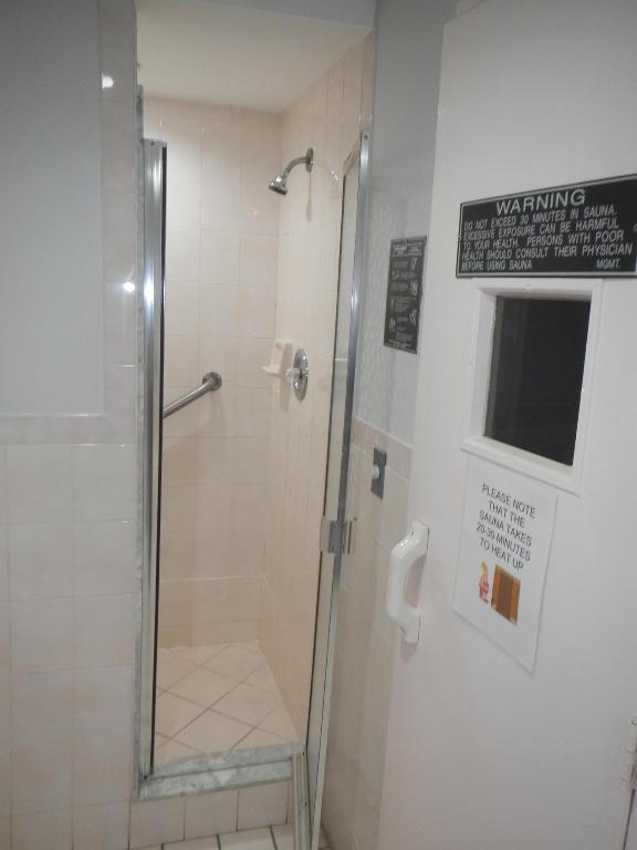 AMBASSADORS V NORTH CONDO - Residential Lease