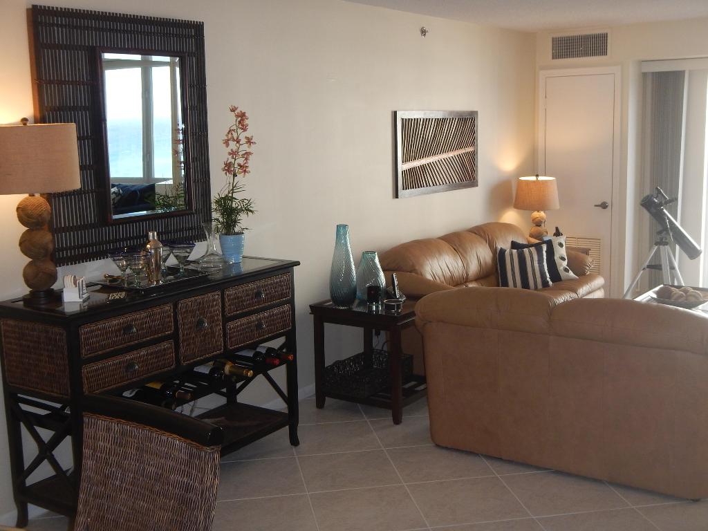 AMBASSADORS V NORTH CONDO - Residential Lease