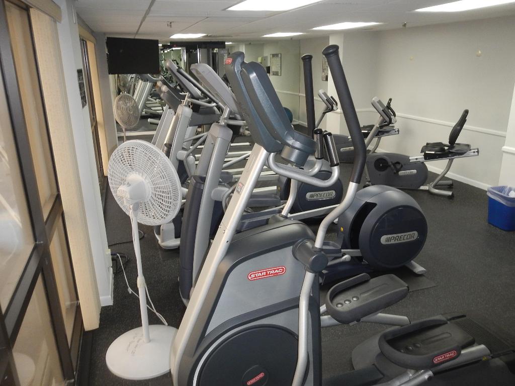 AMBASSADORS V NORTH CONDO - Residential Lease