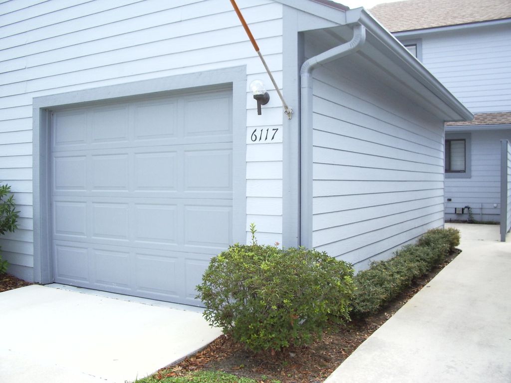 Photo of 6117 SE Georgetown Place, Hobe Sound, FL 33455 (MLS # R10778317)