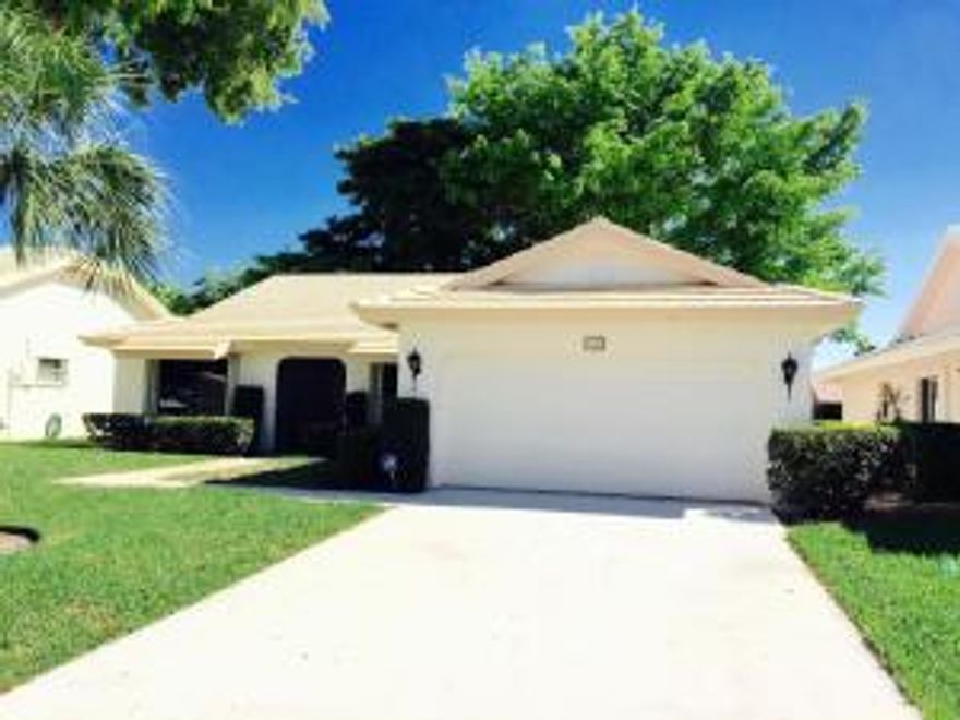 THIS SINGLE FAMILY 2 CAR GARAGE HOME HAS 3 BEDROOMS 2 BATHROOM HOME.THE 3RD BEDROOM IS AN OPEN DEN WITH A CLOSET. BRAND NEW A/C UNIT IN JUNE 2016 WILL ALLOW YOU TO LIVE IN COMFORT FOR YEARS TO COME. CLOSE TO EVERYTHING BOCA IS FAMOUS FOR, SHOPPING, FINE DINING, BEACHES, ART GALLERIES AND MORE. THIS HOME IS ON A PRIVATE LOT TOWARDS THE END OF A CUL DE SAC WITH NO REAR NEIGHBORS. THIS IS ONE OF THE BEST LOCATIONS IN CENTRAL BOCA BETWEEN I-95 AND THE TURNPIKE AND JUST SOUTH OF PALMETTO PARK ROAD. OTHER FEATURES THAT ARE GREAT ABOUT THIS HOME IS A LARGE COVERED PATIO & A VERY PRIVATE AND SHADED BACK YARD.A COVERED AND SCREENED PATIO WILL LET YOU ENJOY THE HOME YEAR ROUND. CAMINO WOODS IS A 55+ COMMUNITY. THE HOA INCLUDES CABLE,LAWN CARE, POOL AND CLUB HOUSE EXTERIOR PAINT & PRESSURE CLEANING