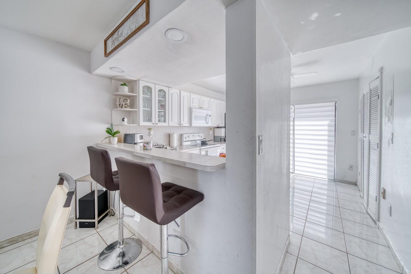 Vista Alegre Townhome - Residential