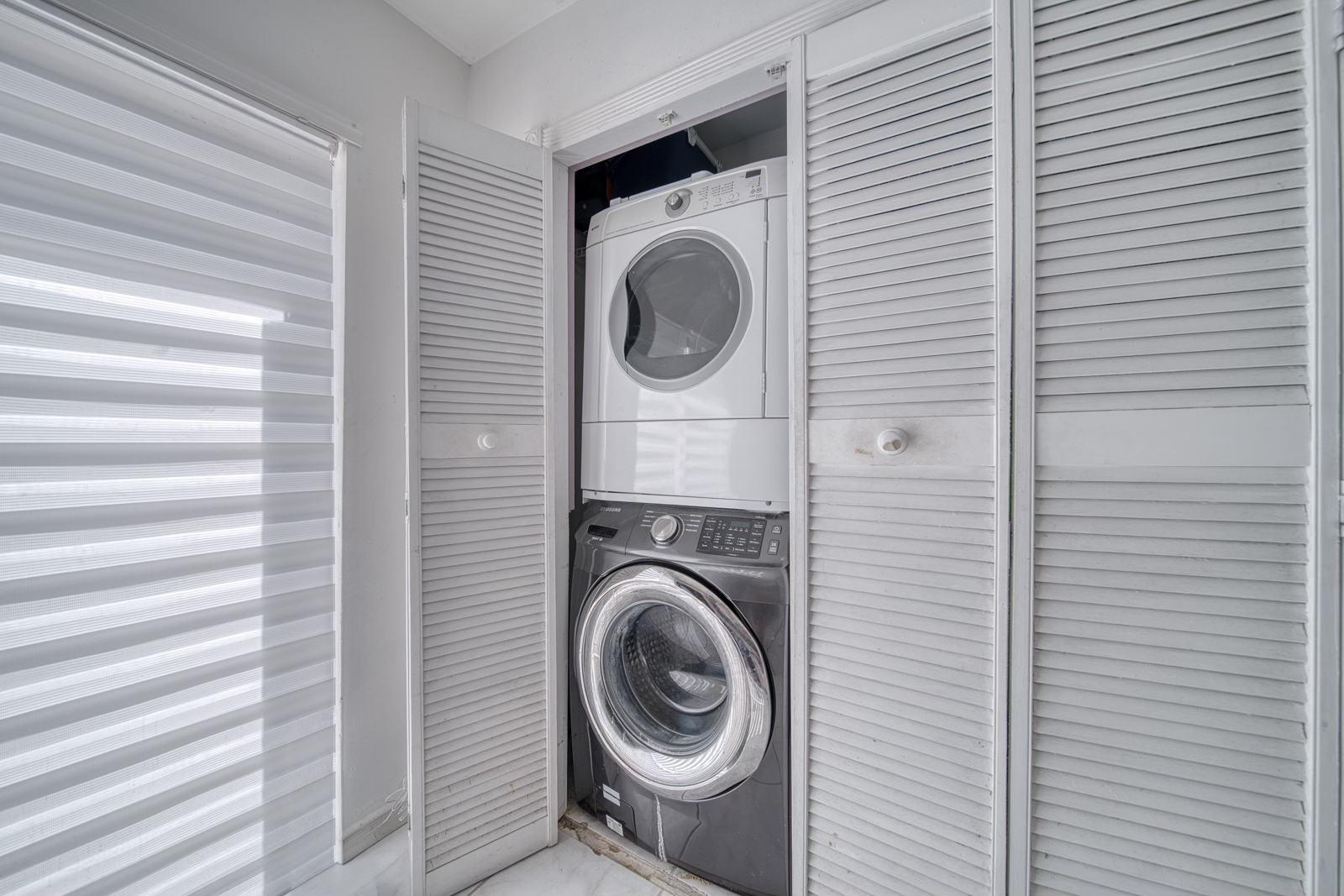 Vista Alegre Townhome - Residential